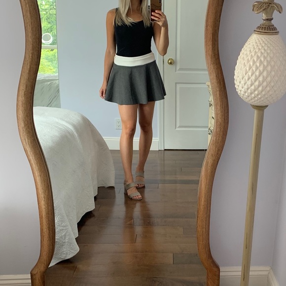 Zara Trafaluc Flare Mini Skirt - Picture 2 of 6